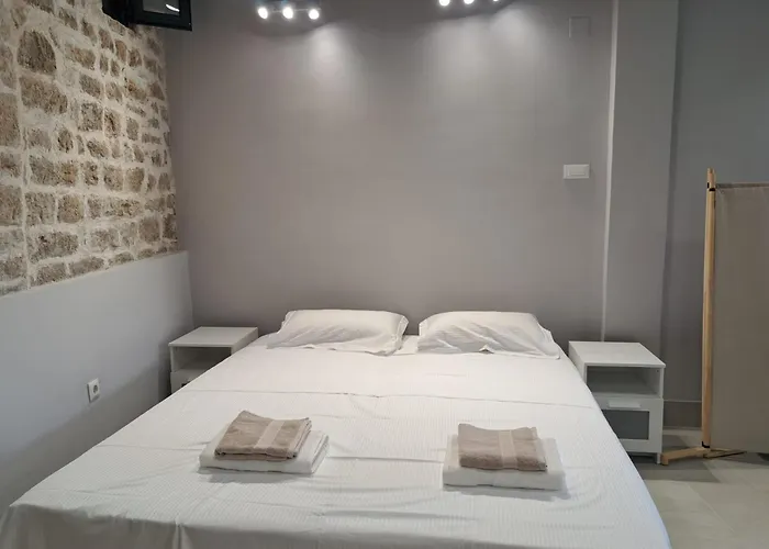 La Vie Seaside Residences