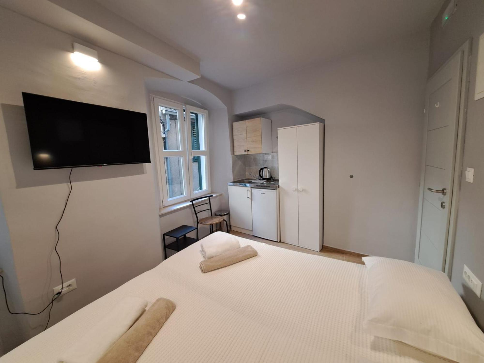La Vie Seaside Residences